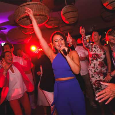 DAS LEO SCHARBEUTZ Ocean Front Golden Coast - Autumn Edition